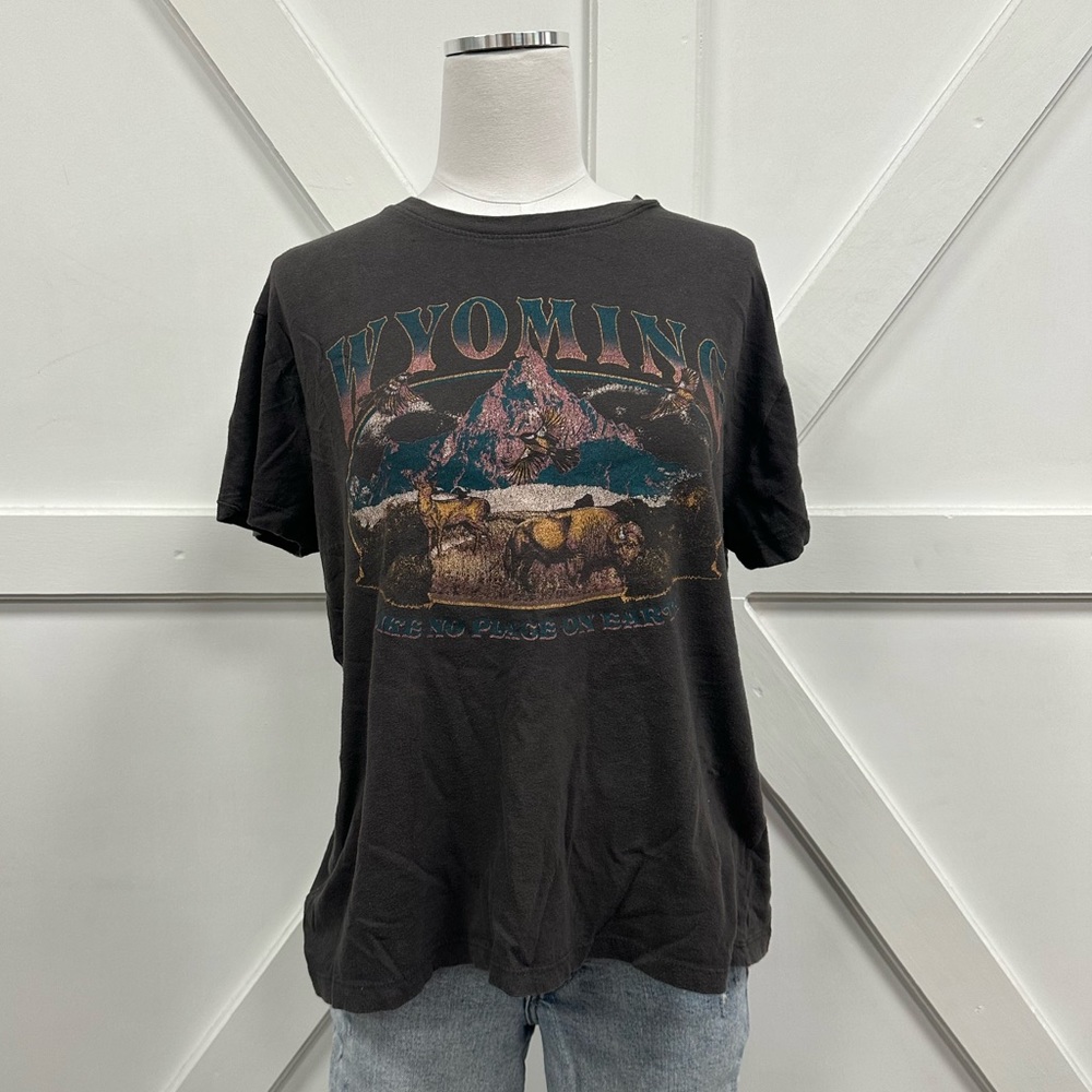 Wyoming Graphic Tee